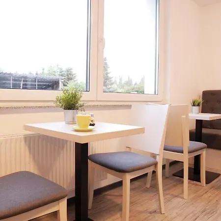 ベッド・アンド・ブレックファスト Bp24