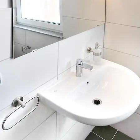 ベッド・アンド・ブレックファスト Bp24 3*