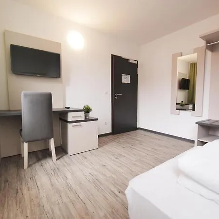 Bp24 ベッド・アンド・ブレックファスト