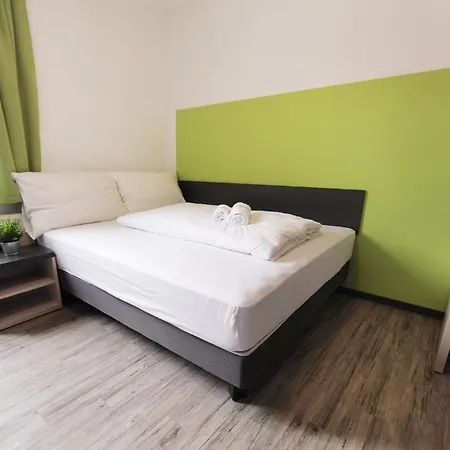 Bp24 ベッド・アンド・ブレックファスト 3*